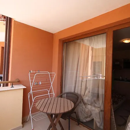 Arendoo In Harmony Suites Lägenhet *